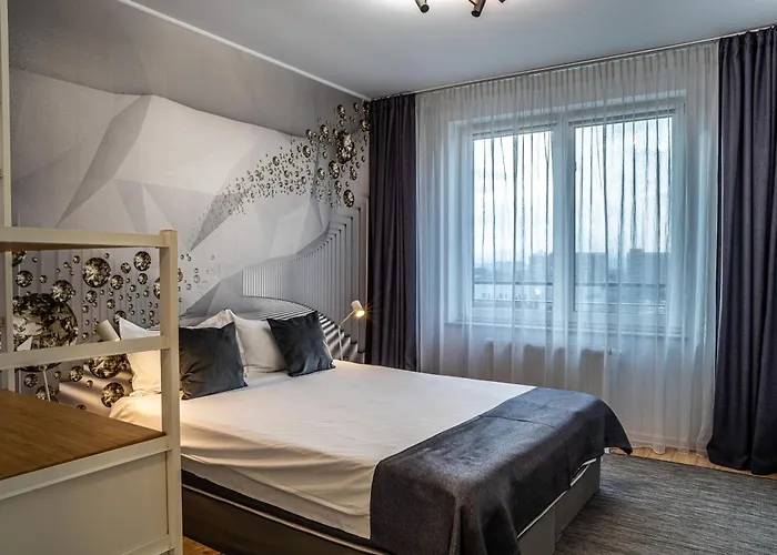 Cliche Luxury Apartment